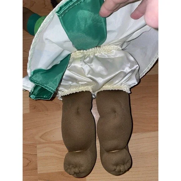 Vtg 1982 Coleco Cabbage Patch Kids Doll Cheerleader African American Signed - Picture 4 of 8